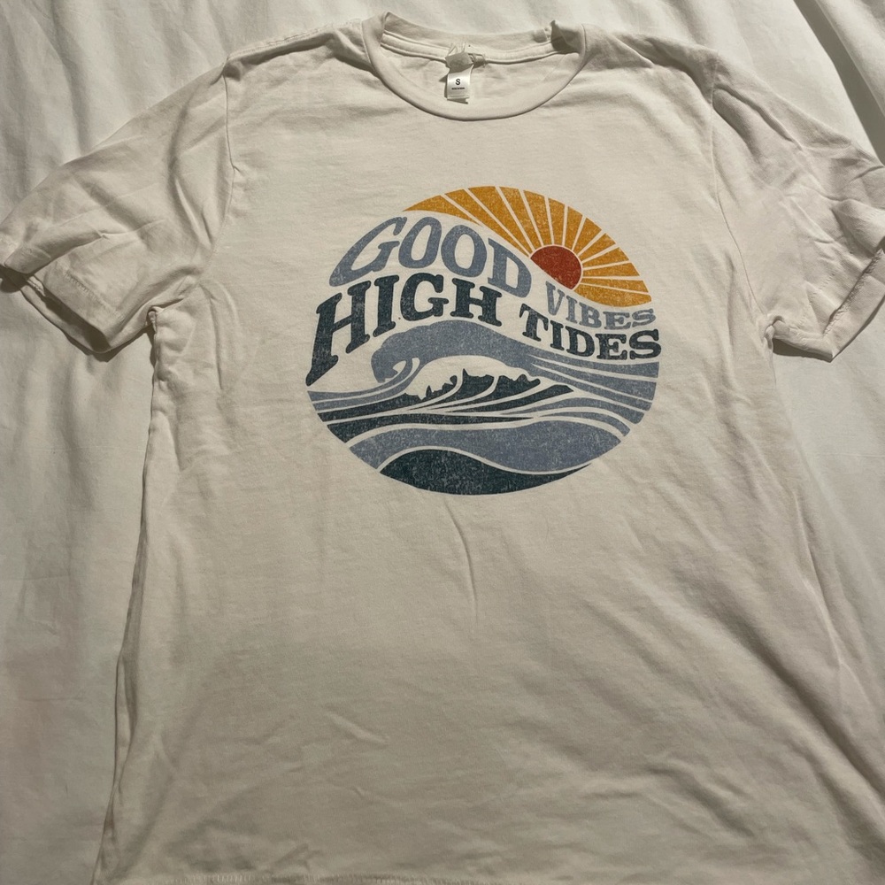 Super cute and SOFT summer tee